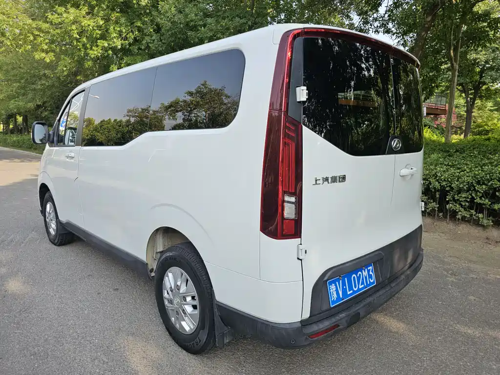 Maxus V70 — миниатюра 4