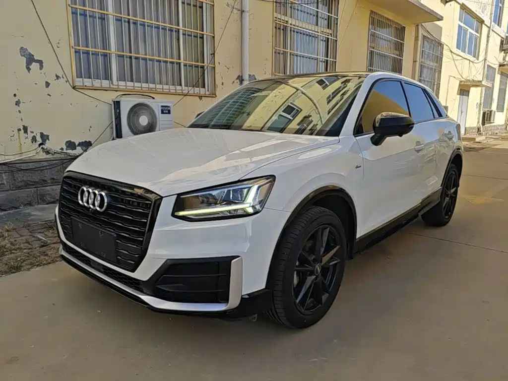 Audi Q2L — миниатюра 2