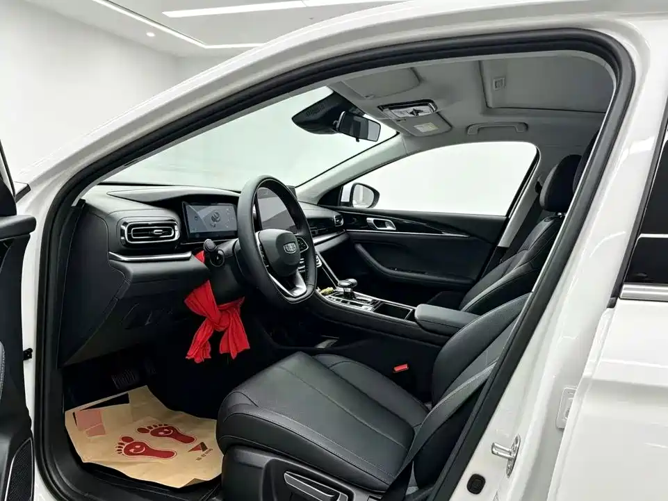 Geely Emgrand — миниатюра 4