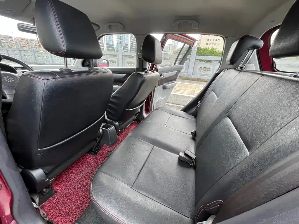 Suzuki Swift — миниатюра 8