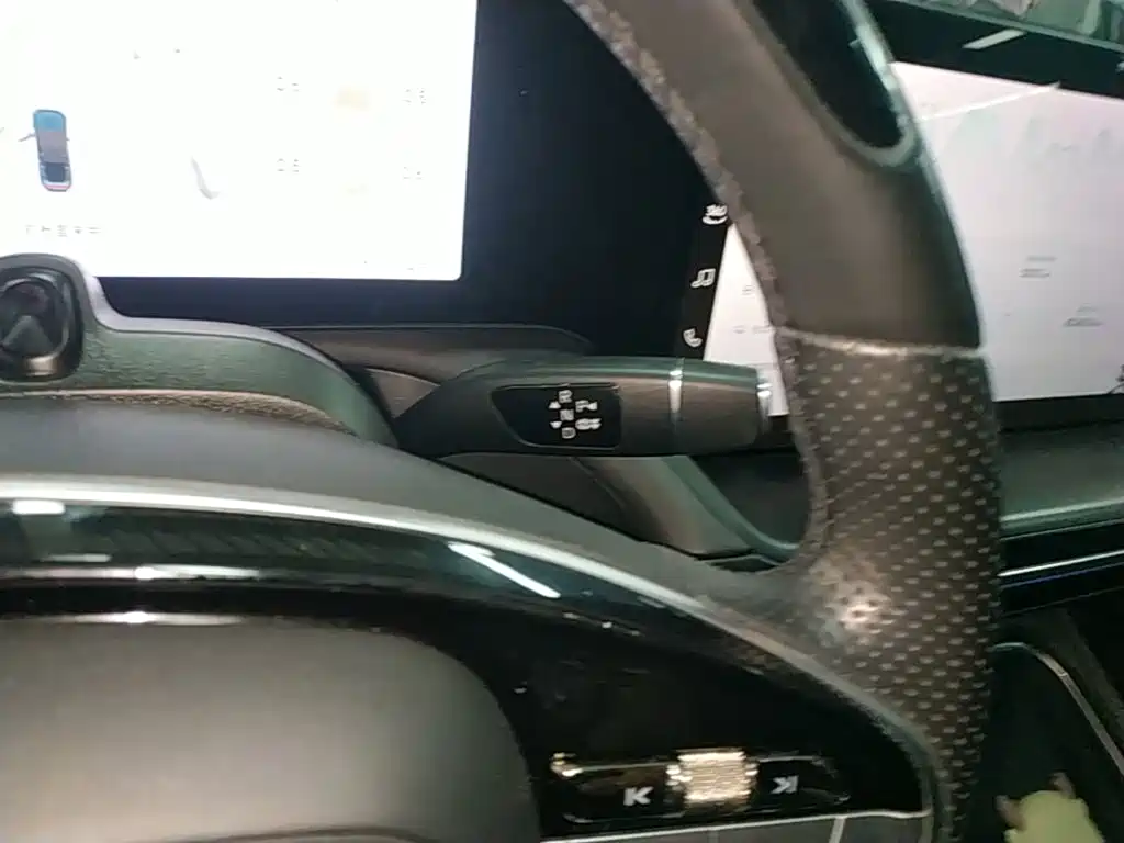 XPeng P7 — миниатюра 14