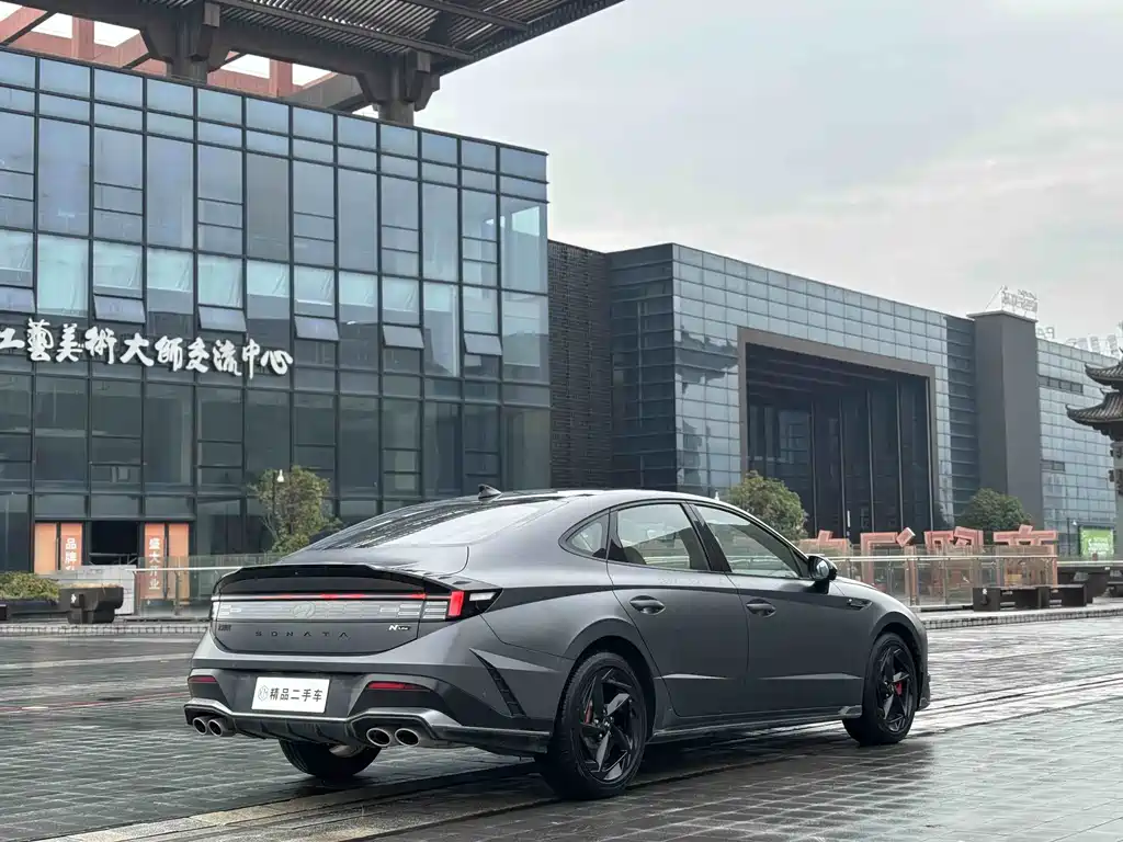 Hyundai Sonata — миниатюра 9