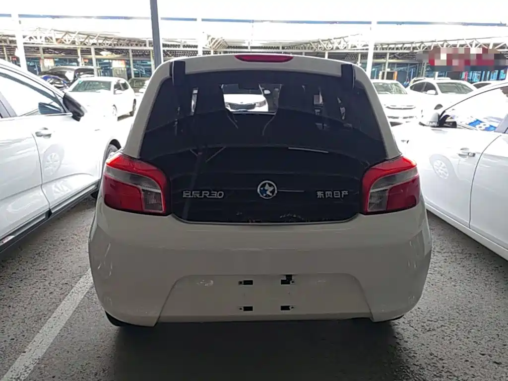Venucia R30 — миниатюра 6