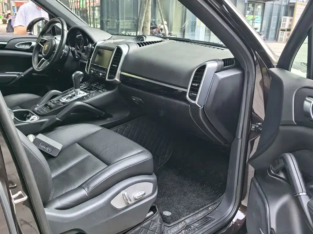 Porsche Cayenne 2015 Cayenne 3.0T