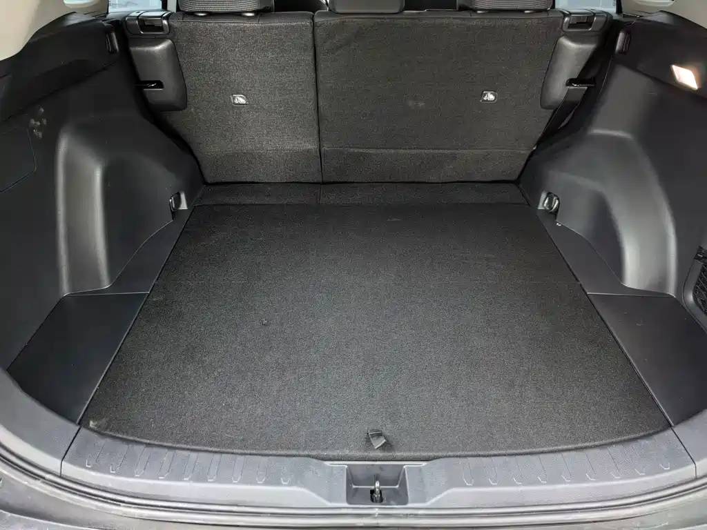 Toyota RAV4 — миниатюра 19