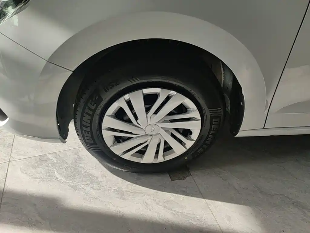 Jetta VA3 — миниатюра 23