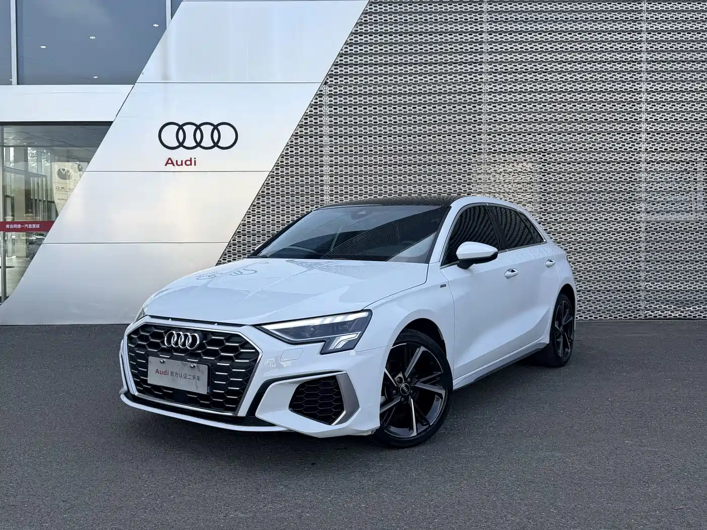 奥迪A3 2024款 Sportback 35 TFSI 时尚运动型 2024