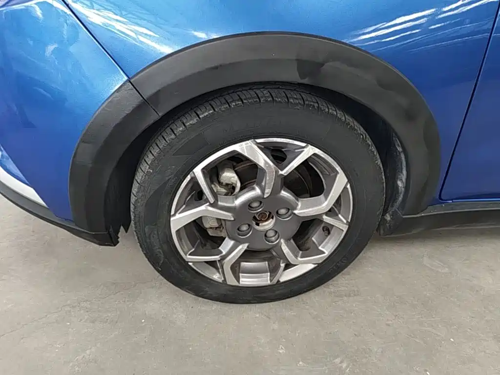 Geely Vision X1 — миниатюра 23
