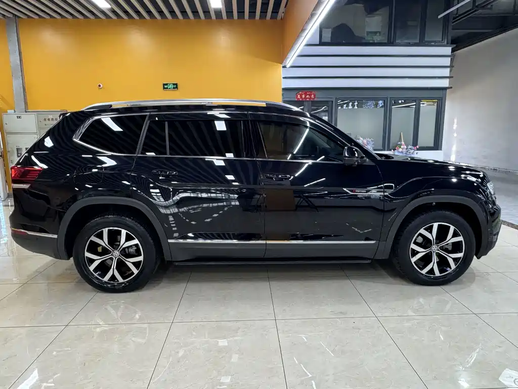 Volkswagen Teramont — миниатюра 12