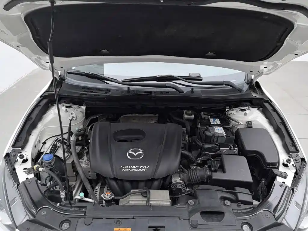 Mazda 3 Axela — миниатюра 6