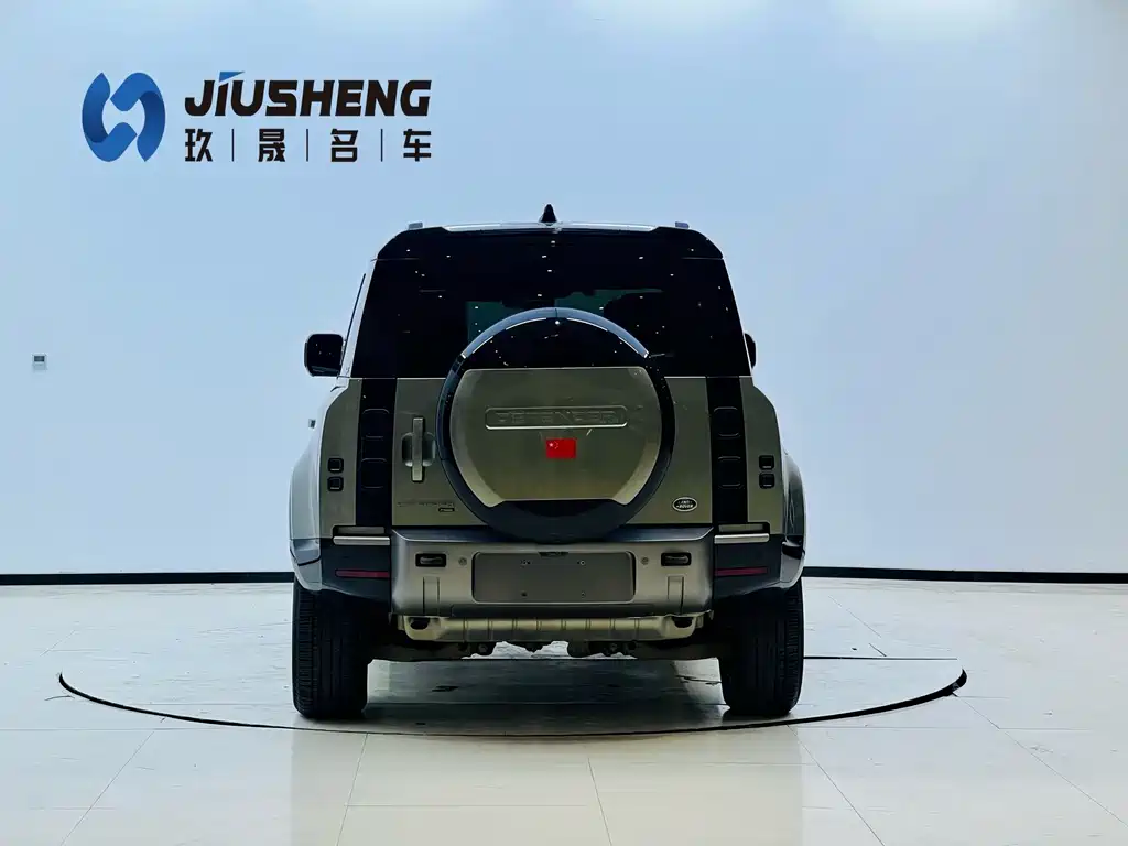 Land Rover Defender — миниатюра 5