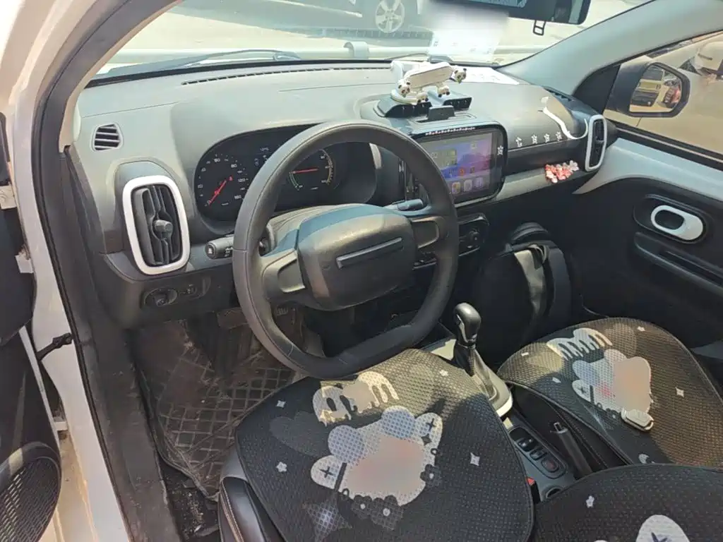 Roewe Clever — миниатюра 10