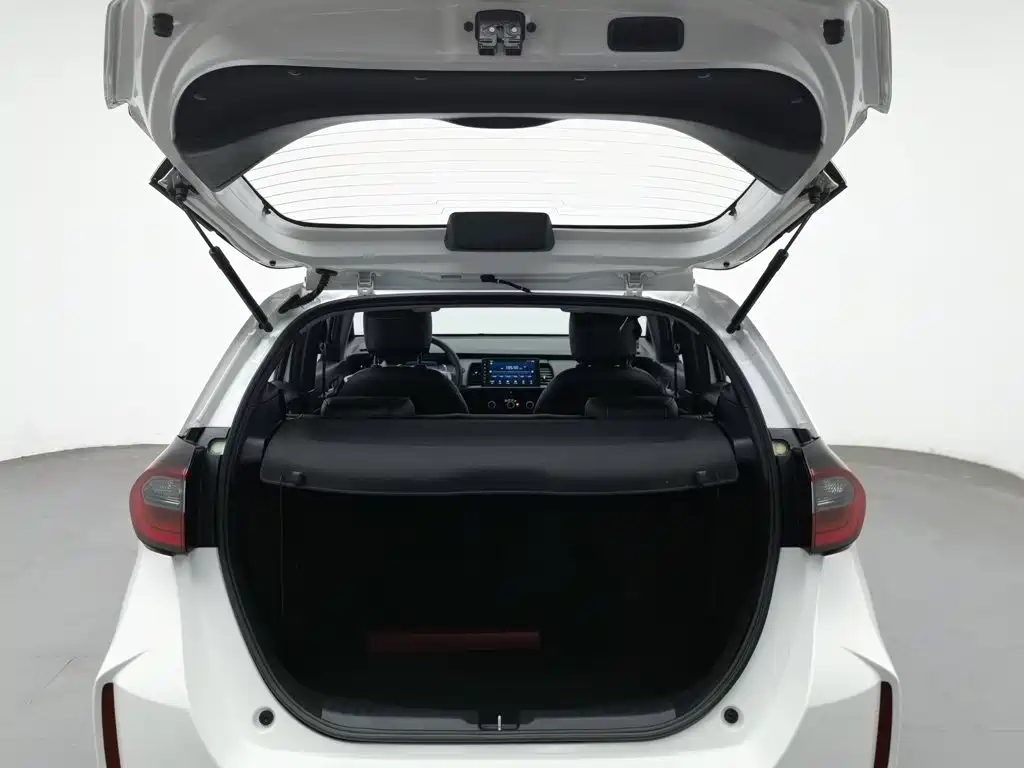 Honda Fit — миниатюра 16