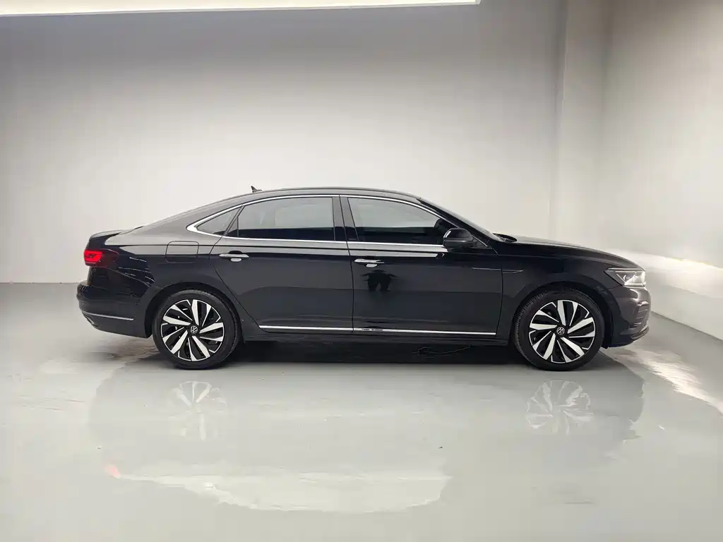 Volkswagen Passat — миниатюра 15