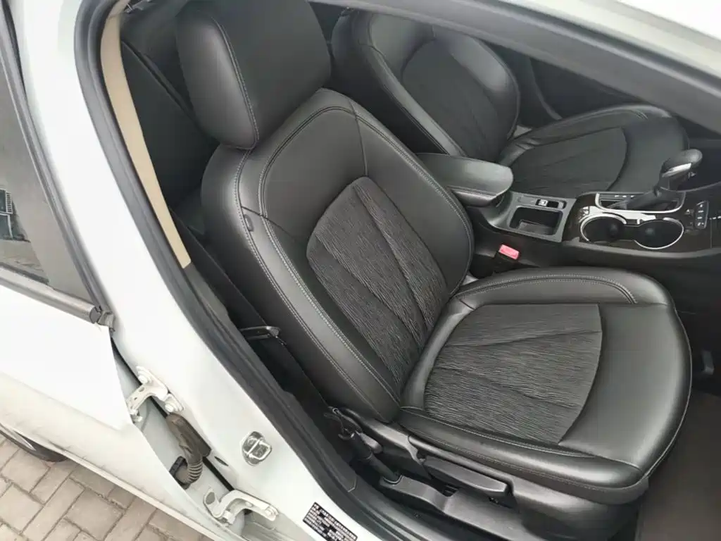 Buick Verano — миниатюра 25