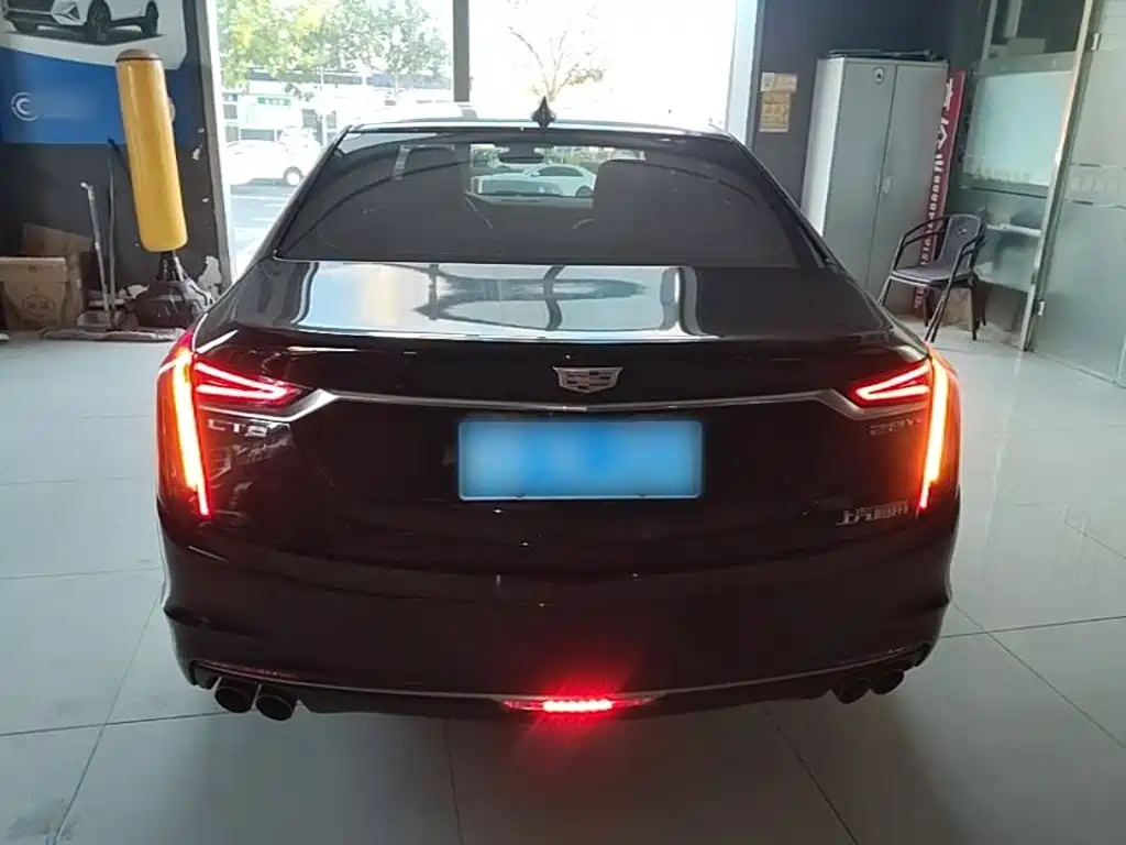 Cadillac CT6 — миниатюра 6