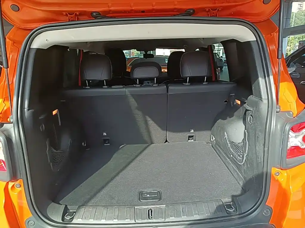 Jeep Renegade — миниатюра 19