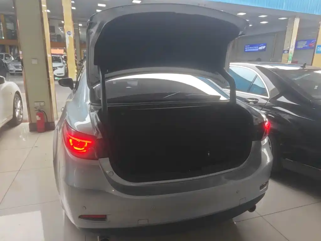 Mazda Atenza — миниатюра 19