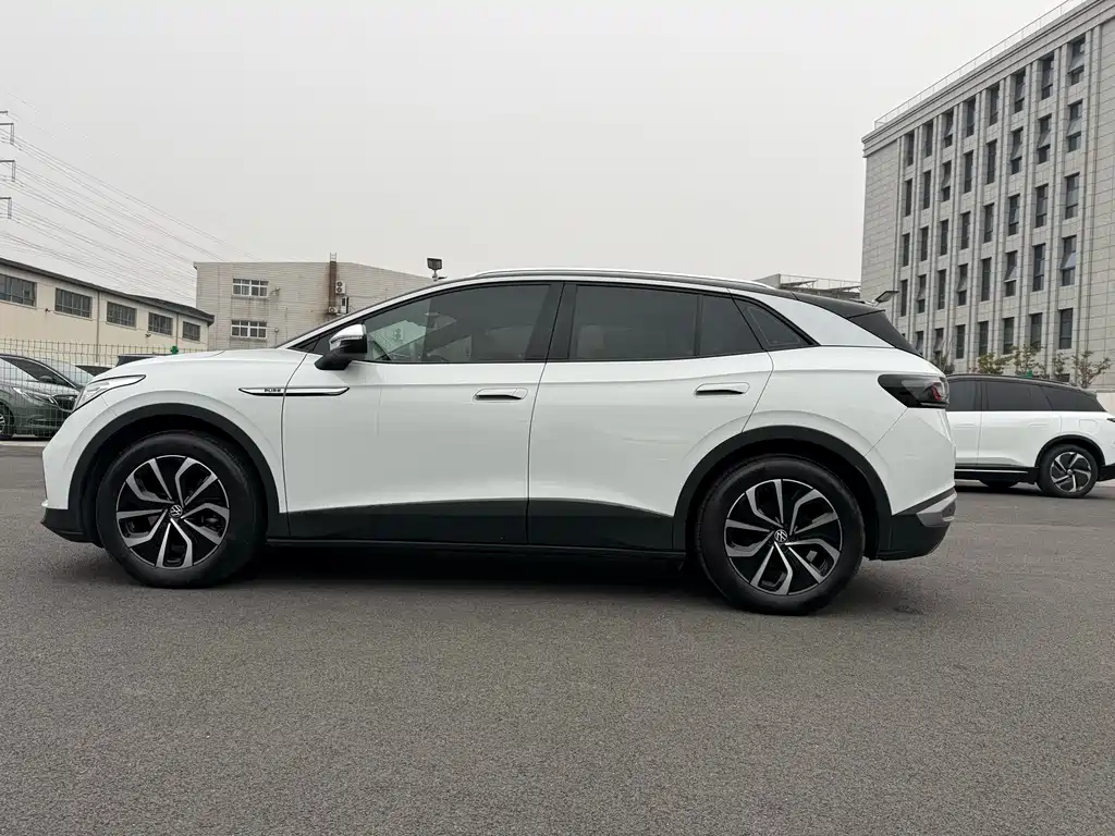 VOLKSWAGEN ID.4 X