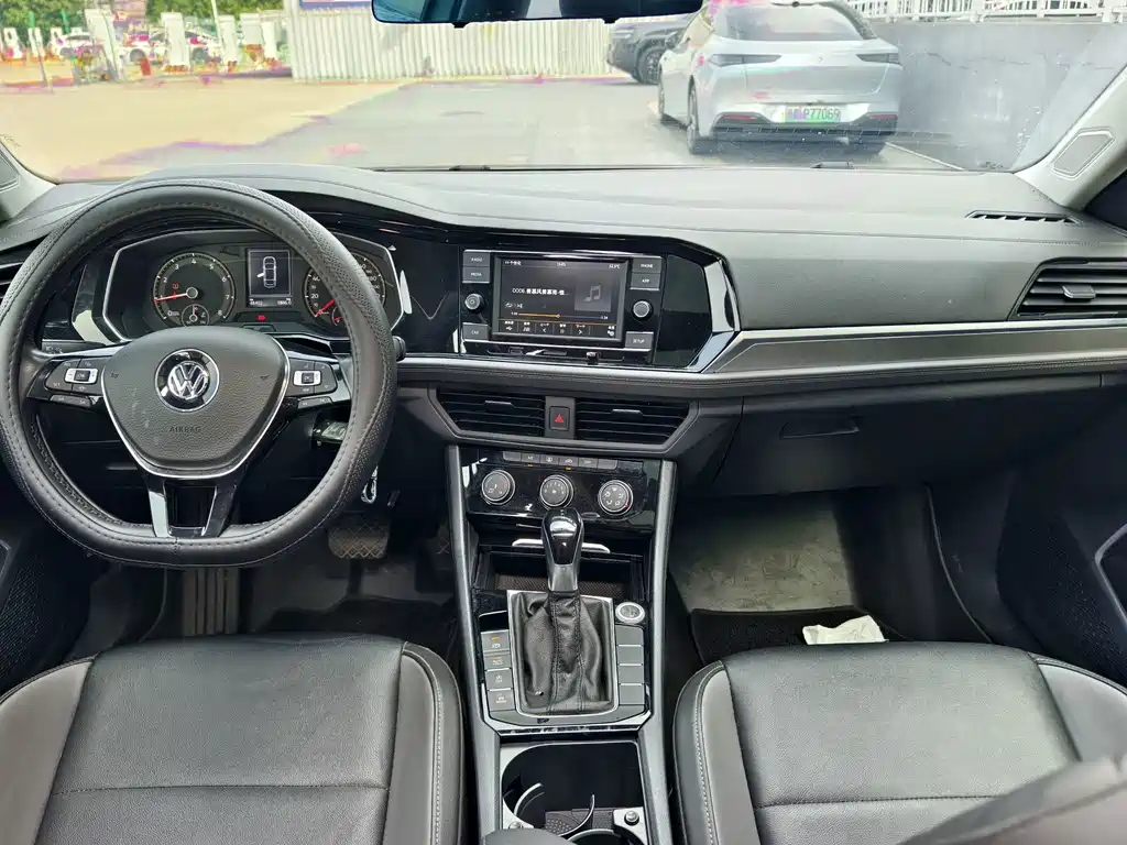 Volkswagen Sagitar — миниатюра 12