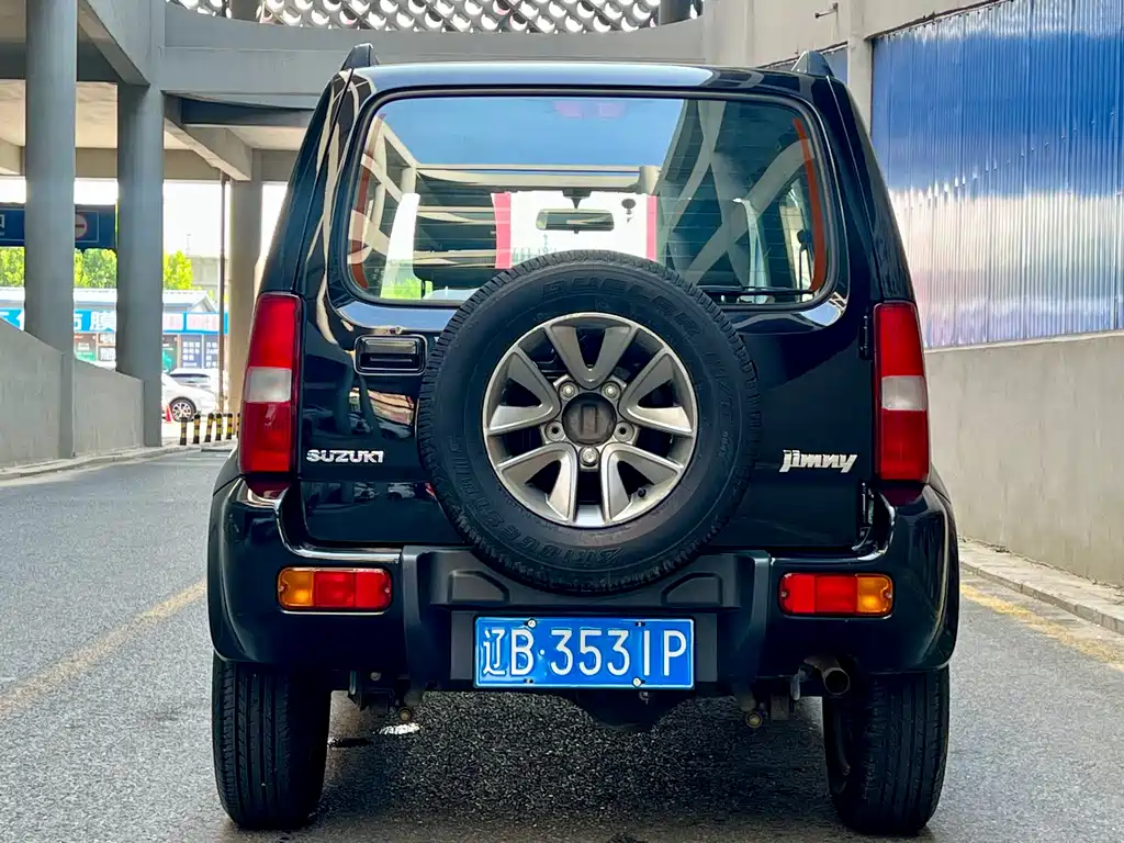 SUZUKI JIMNY