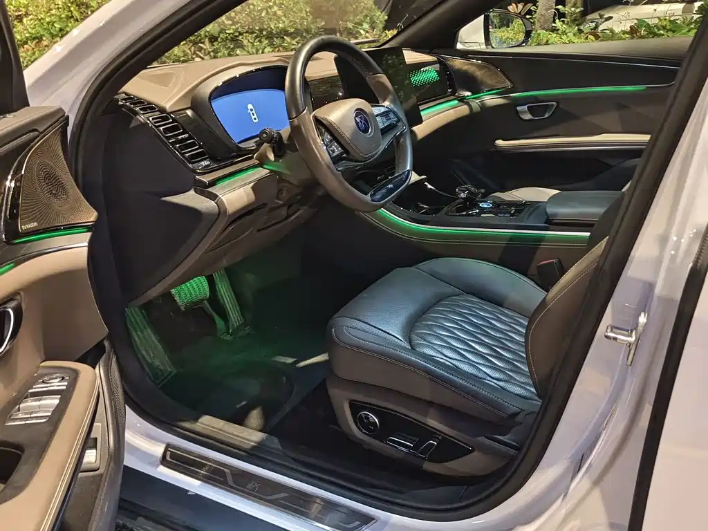 BYD Han — миниатюра 12