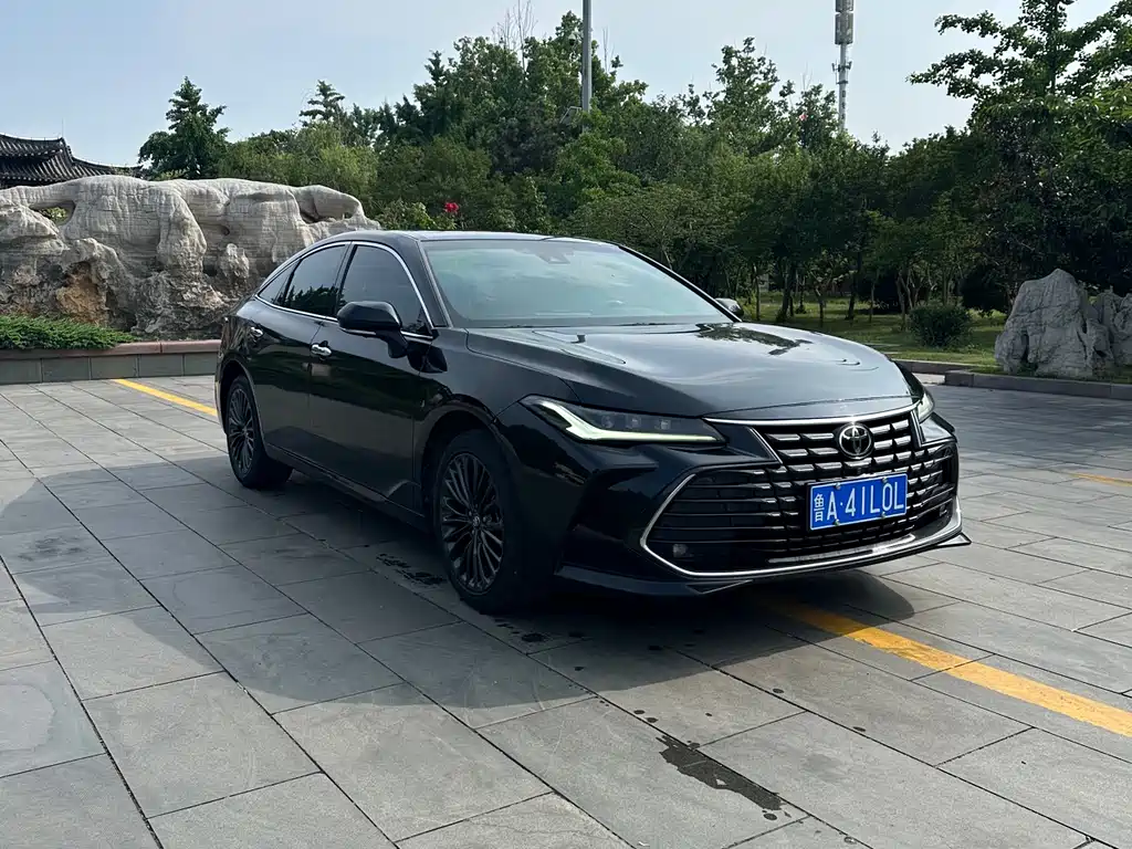 Toyota Avalon 2022 2.0L XLE Premium