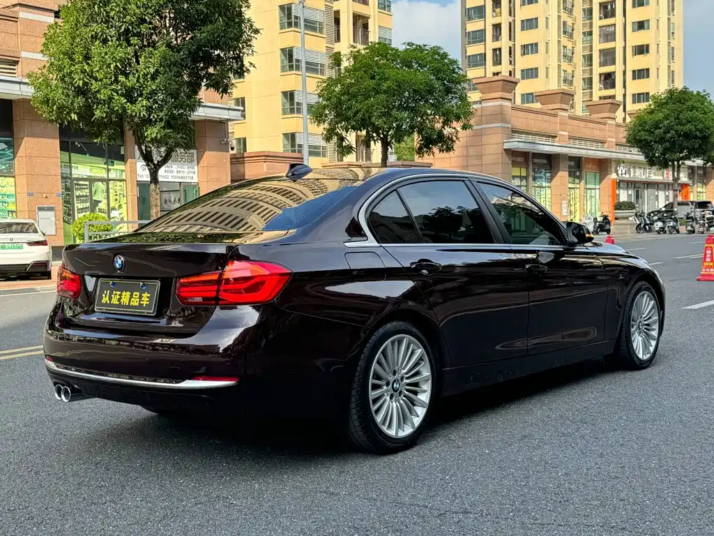 BMW 3 Series — миниатюра 10