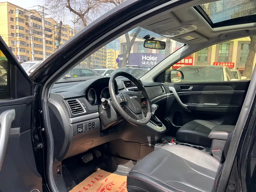 Haval M6 2018 1.5T DCT Elite