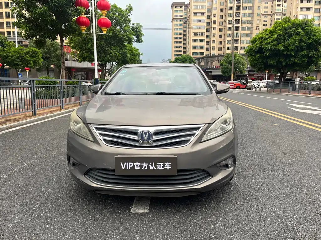 Changan Eado — миниатюра 2