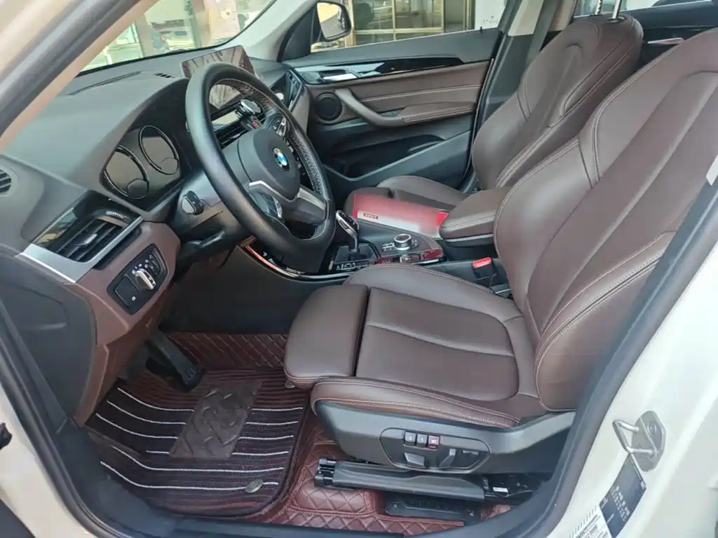 BMW X1 — миниатюра 15