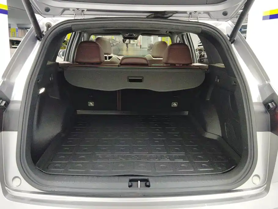 Geely Xingyue L — миниатюра 4