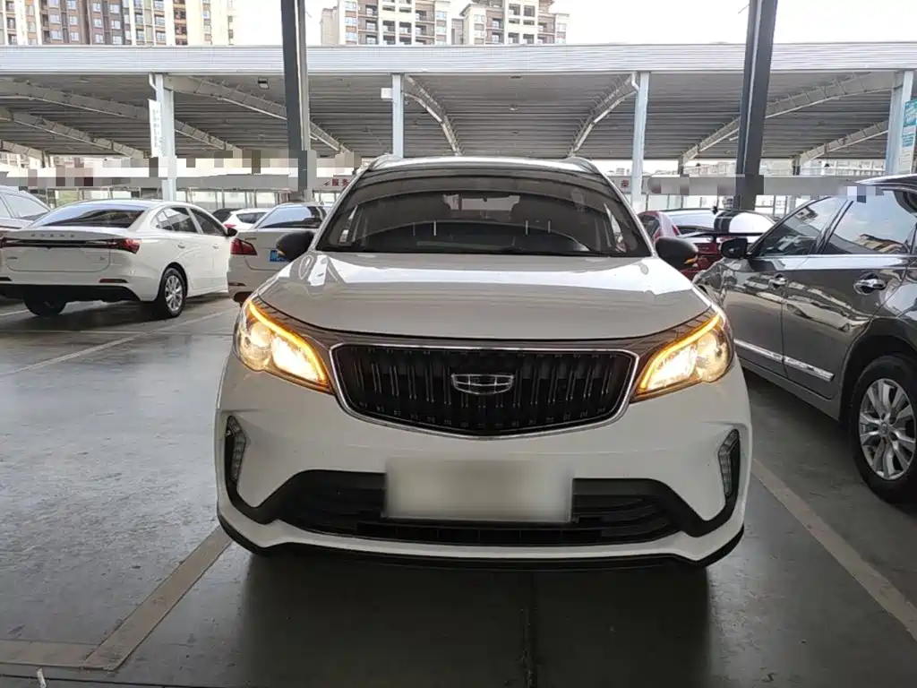 Geely Vision X3 — миниатюра 3