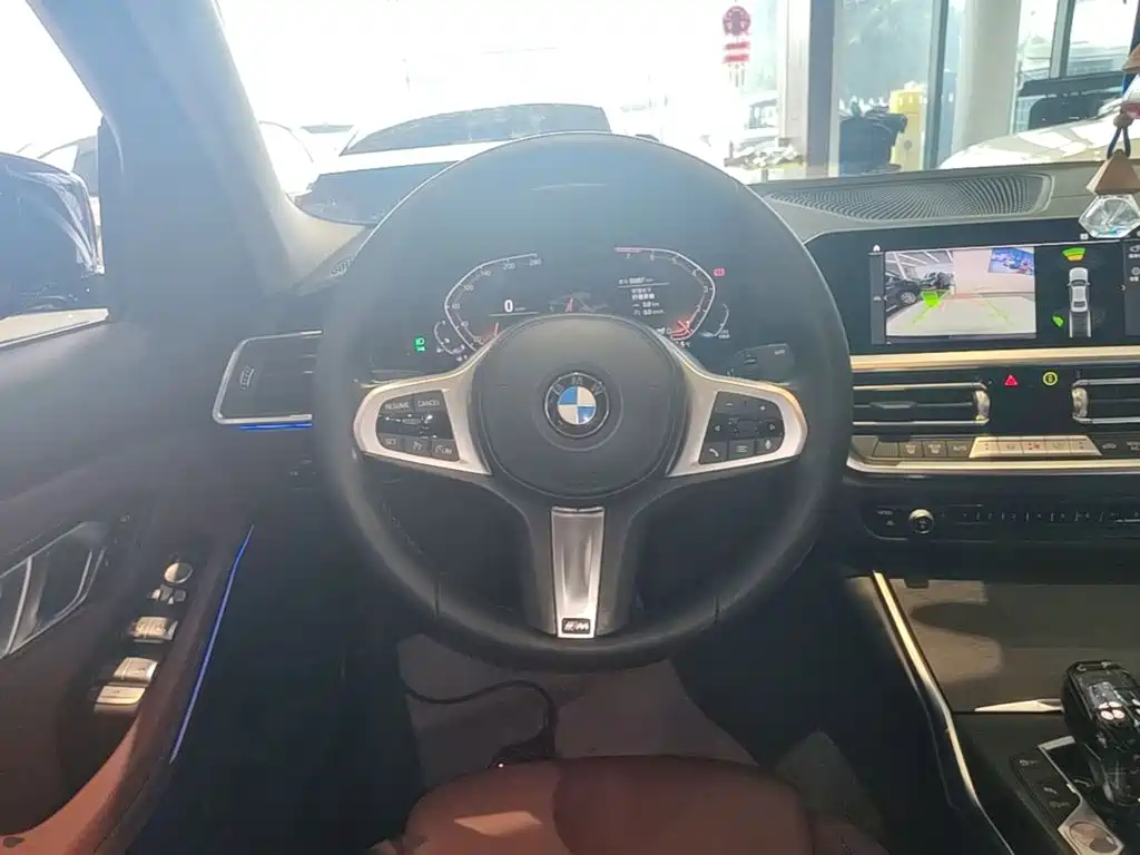 BMW 3 Series — миниатюра 11