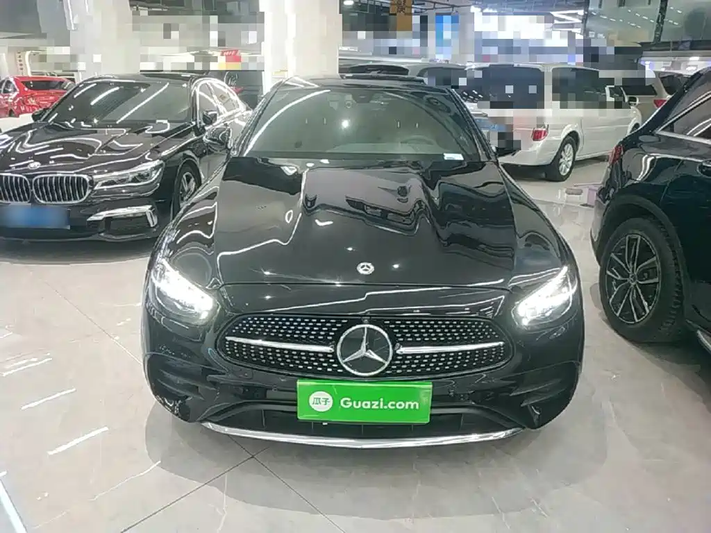 Mercedes-Benz E-Class — миниатюра 3