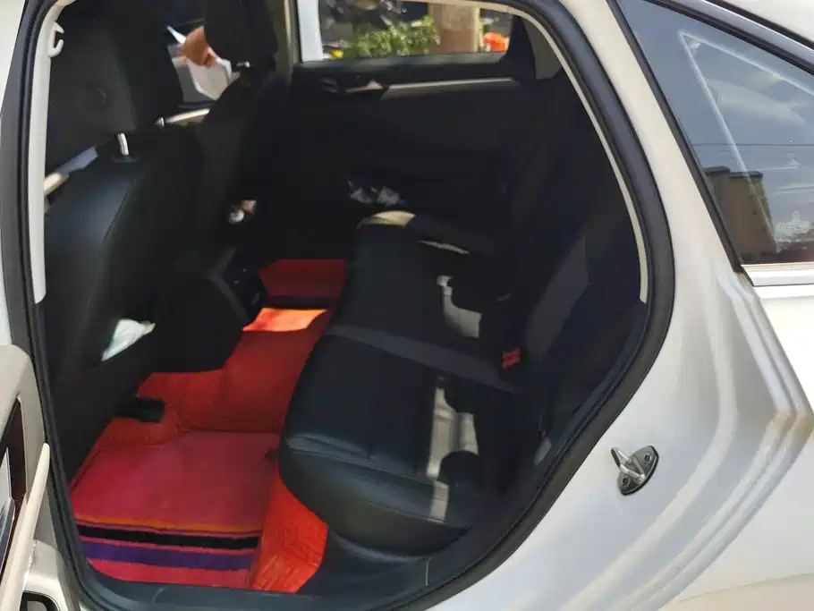 Volkswagen Sagitar — миниатюра 11
