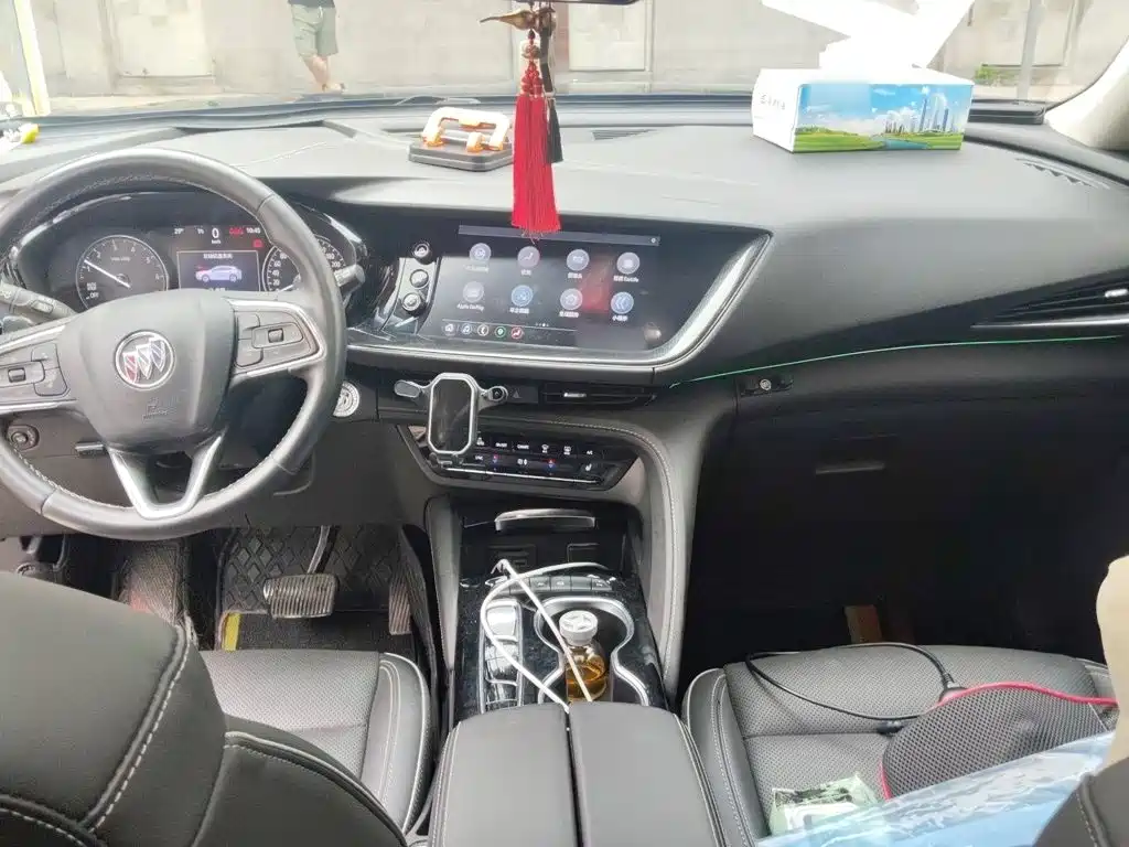 Buick Envision Plus — миниатюра 13