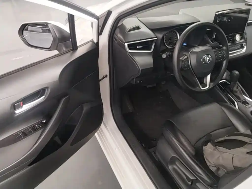 Toyota Corolla — миниатюра 16
