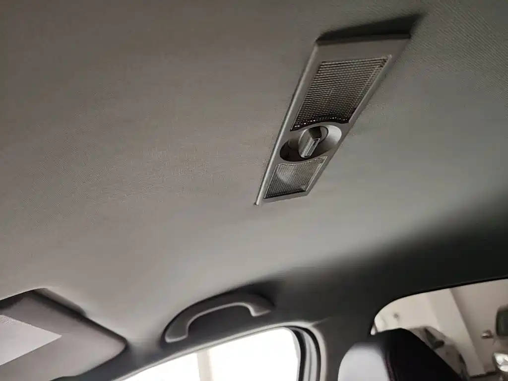 Volkswagen Lavida — миниатюра 18
