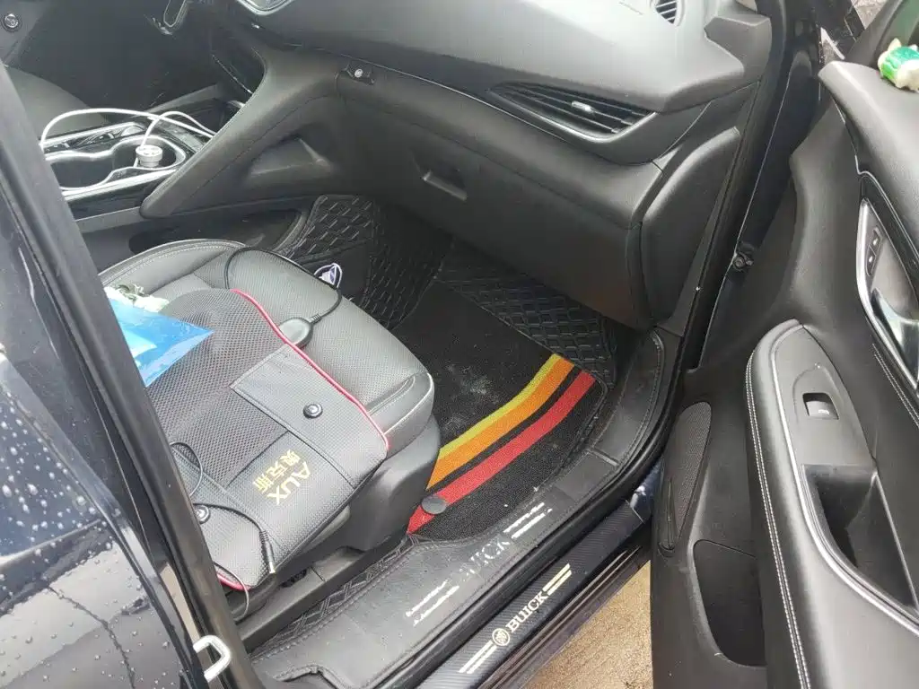 Buick Envision Plus — миниатюра 18