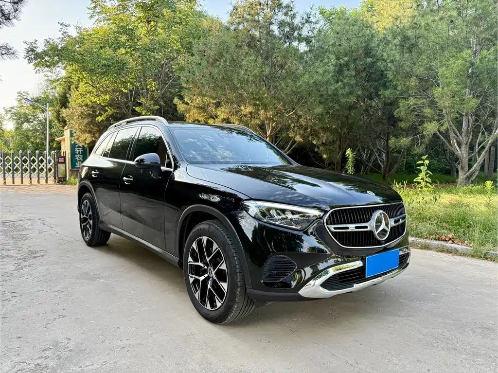 Mercedes-Benz GLC 2024 GLC 260 L 4MATIC 5 мест