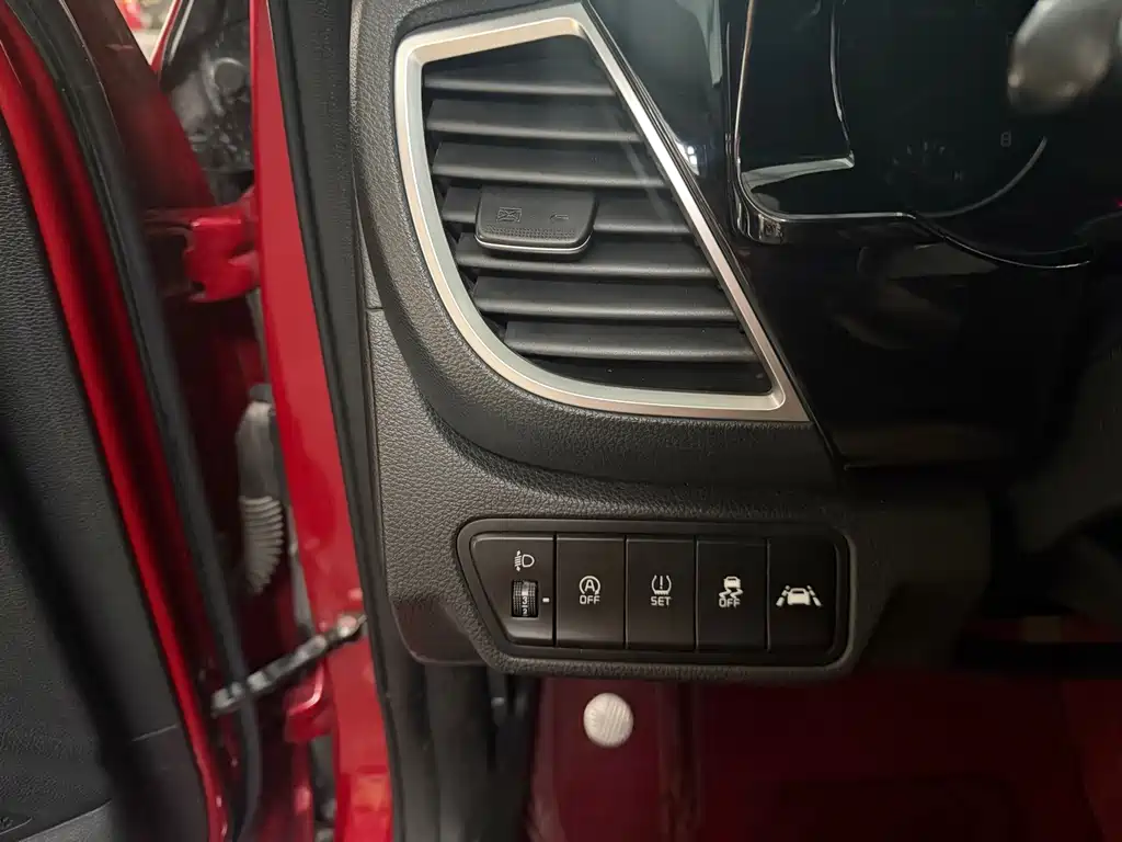 Kia KX3 — миниатюра 17