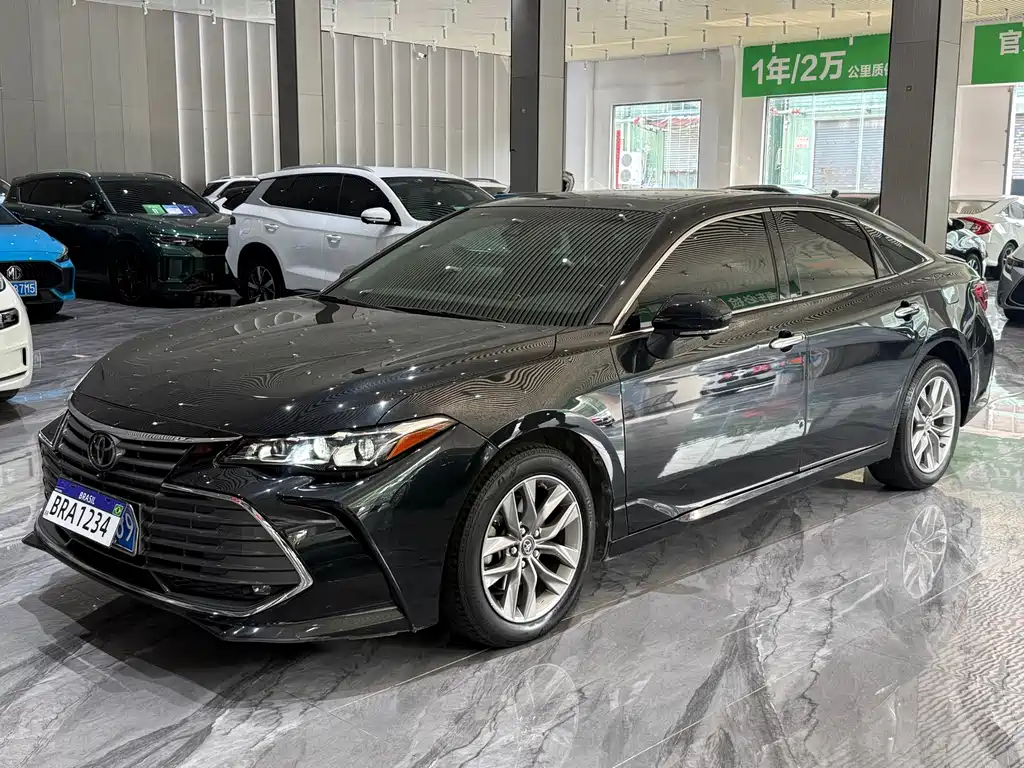 Toyota Avalon — миниатюра 2