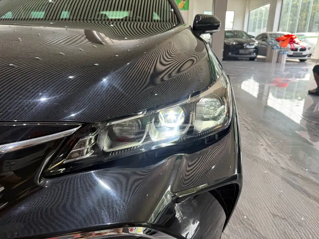 Toyota Avalon — миниатюра 20