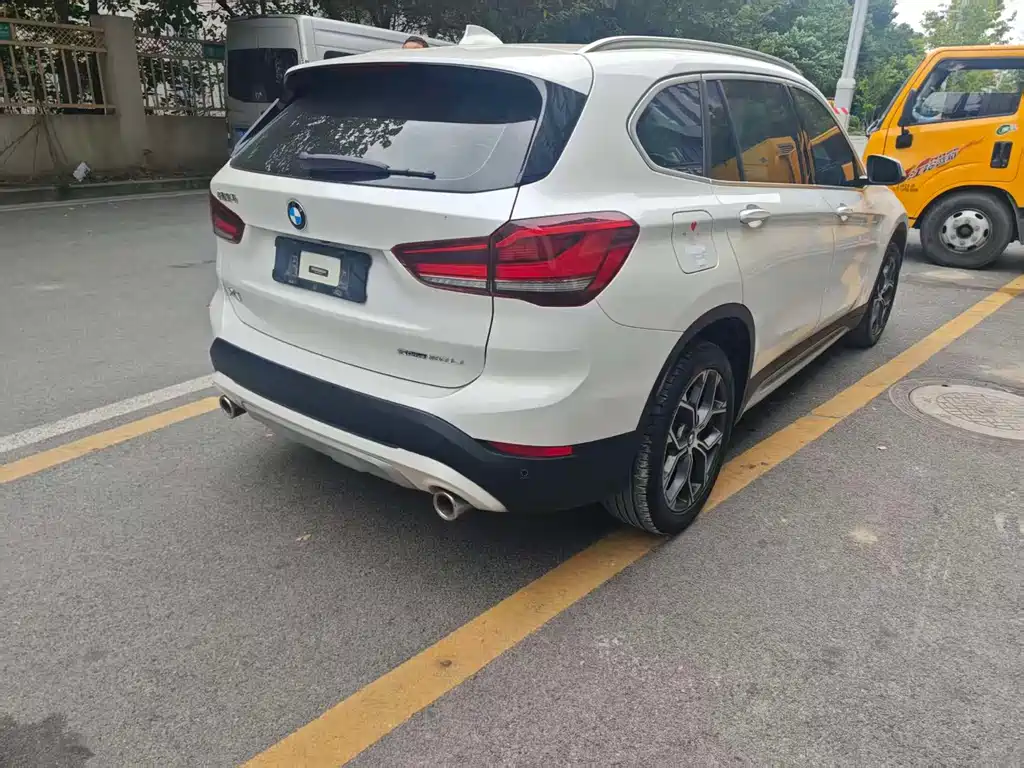 BMW X1 — миниатюра 6
