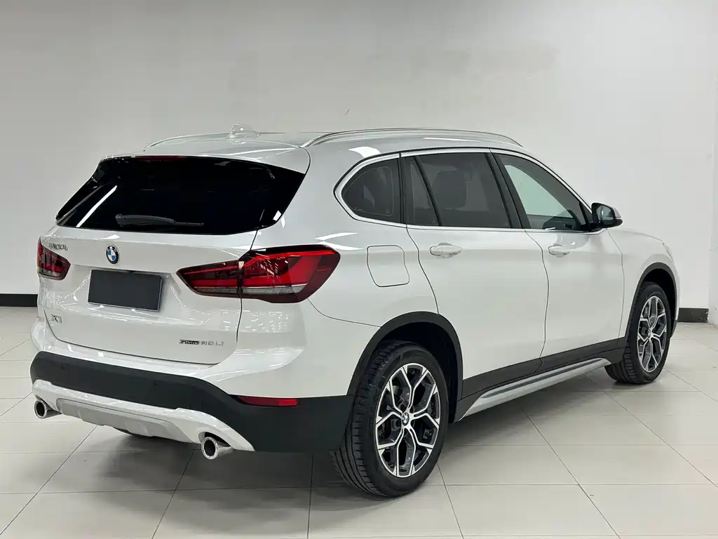 BMW X1 — миниатюра 4