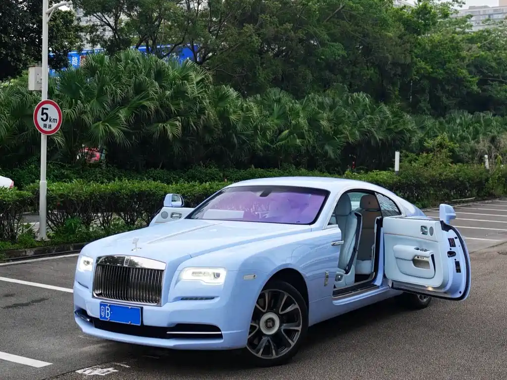 Купить Rolls-Royce Wraith