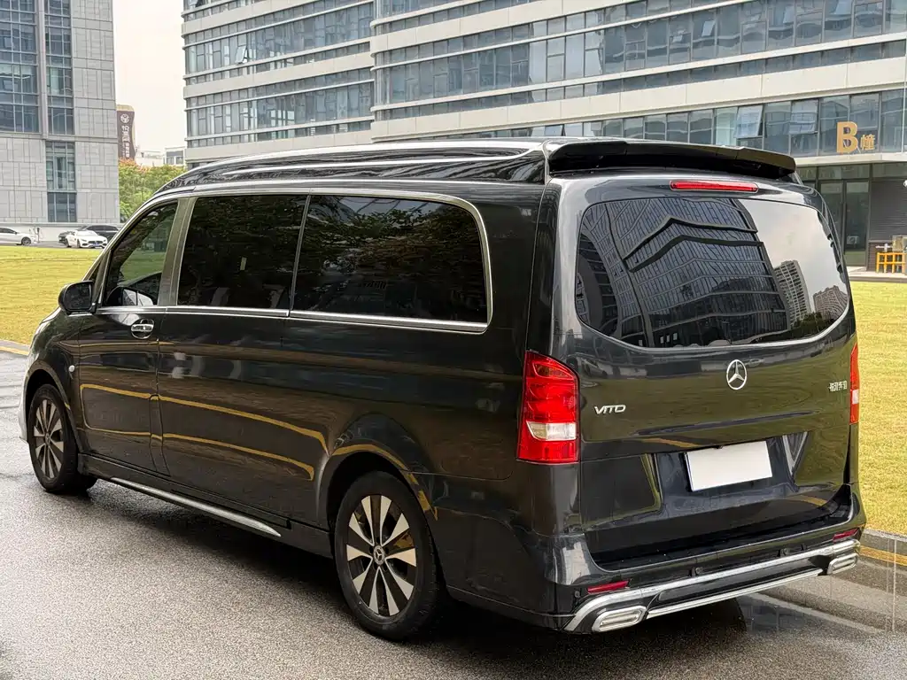 Mercedes-Benz Vito — миниатюра 6