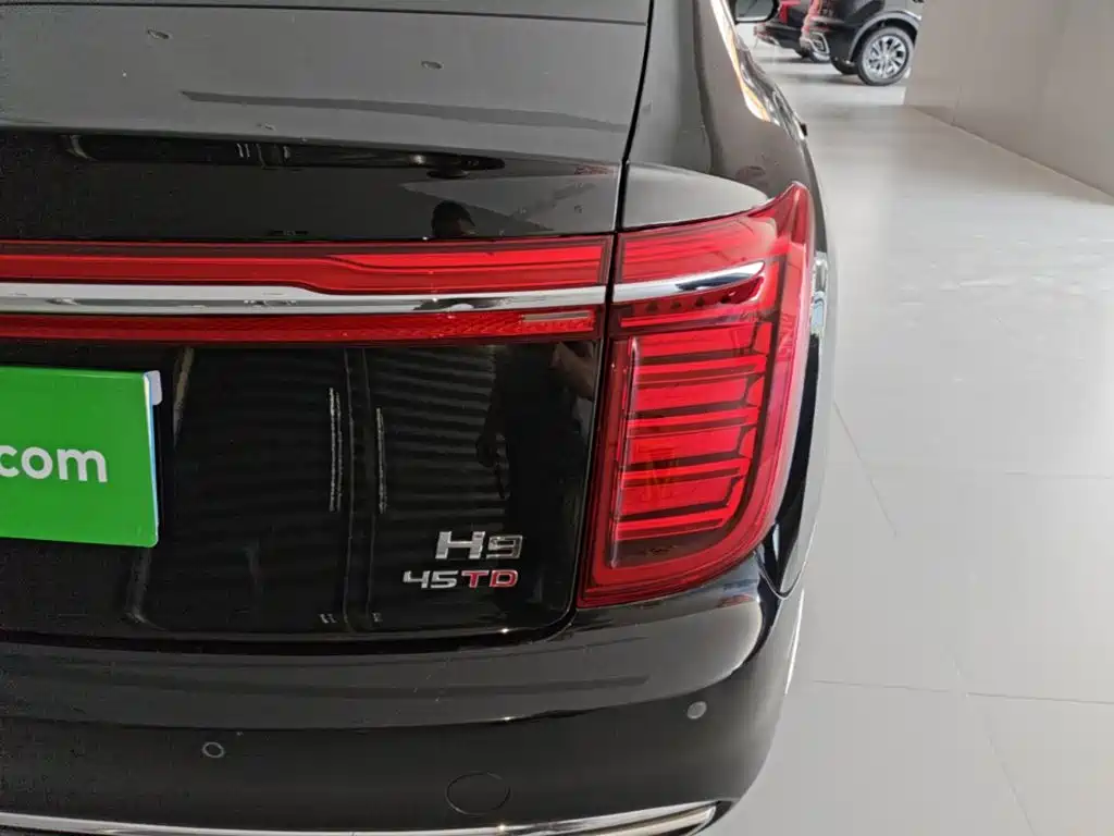 Hongqi H9 2023 2.0T