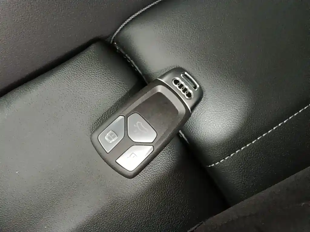 Audi Q5L — миниатюра 9